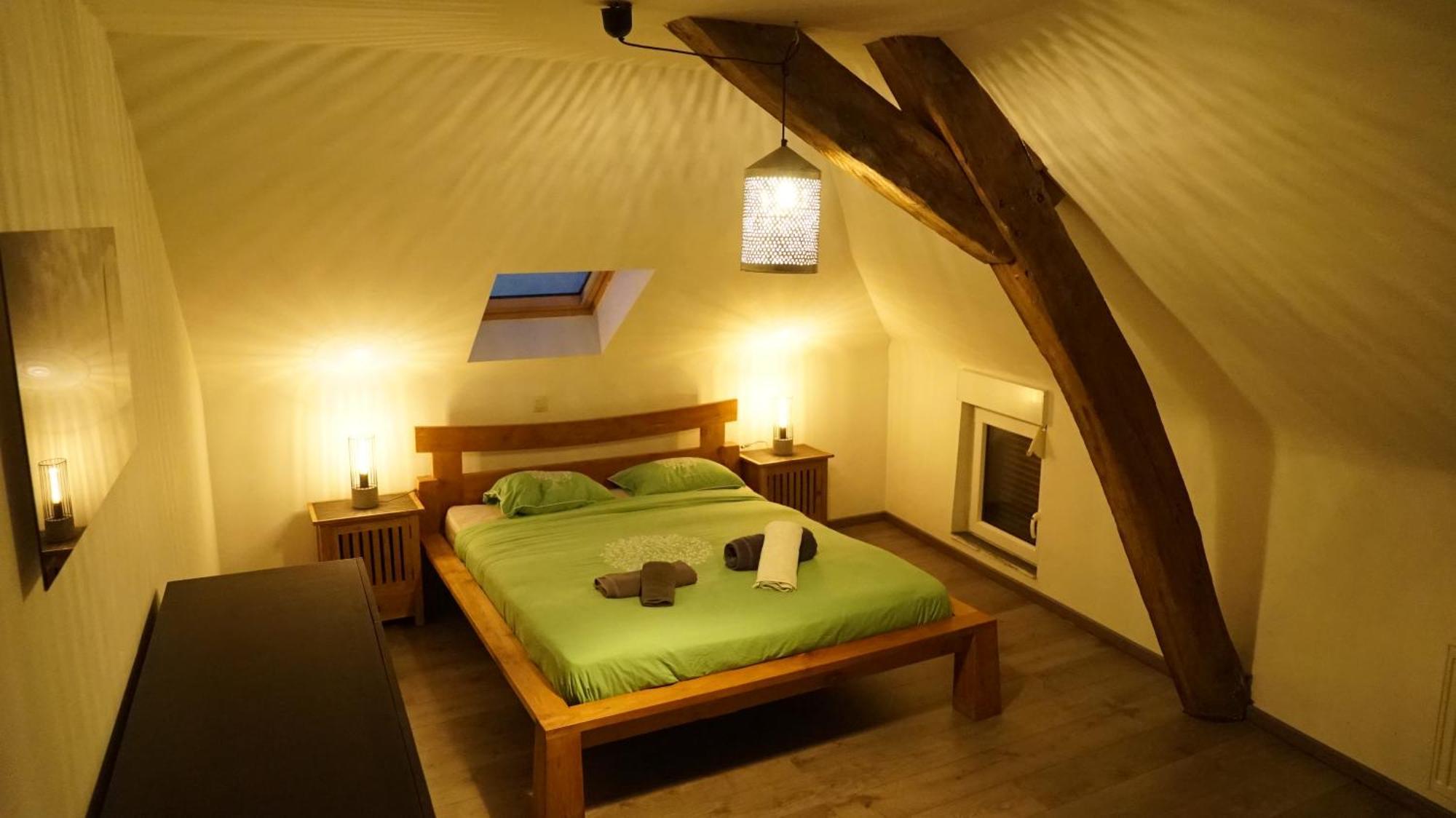 Maison 3 Chambres Proximite Aeroport Et Grand Axes 샤를루아 외부 사진